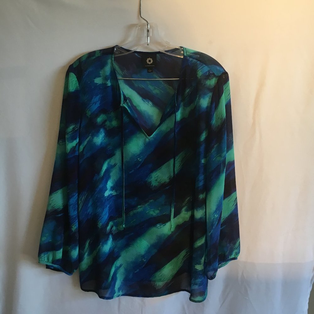 2/$24 Amber Sun  Blue Printed  3/4 Sleeve Blouse